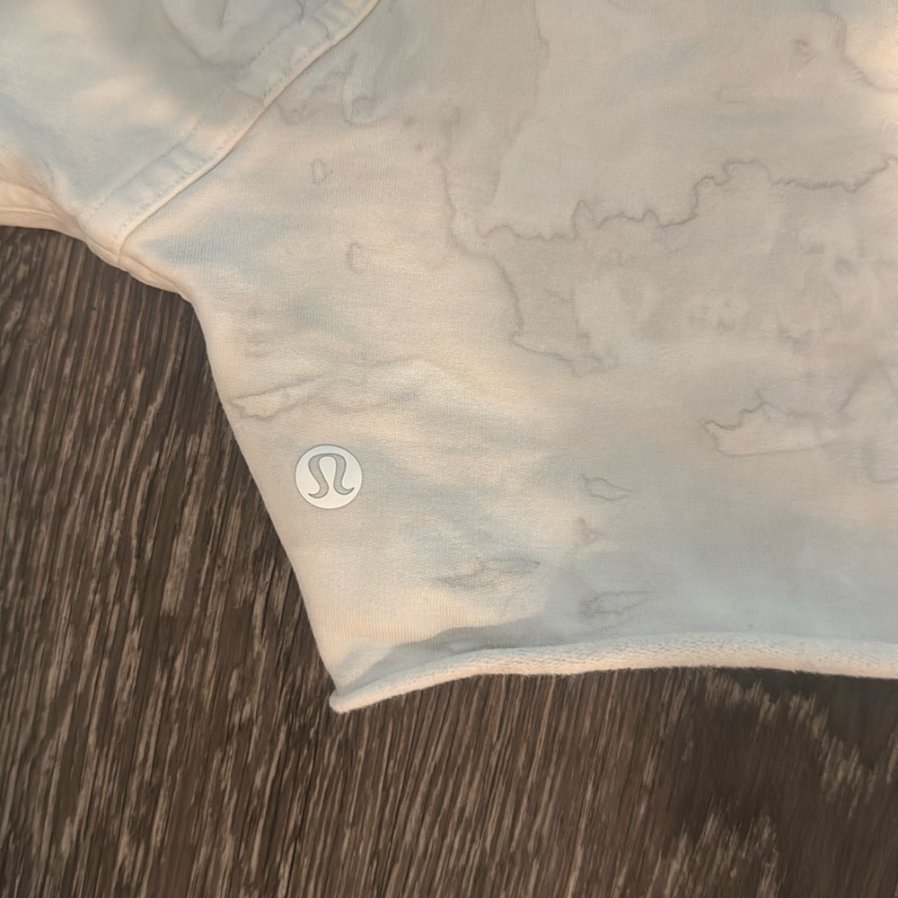 Lululemon LA Pullover Crew - Picture 7 of 7